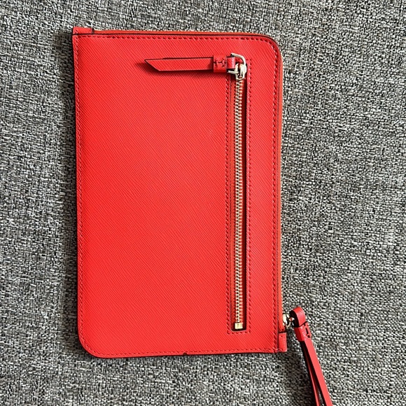 Kate spade Wristlet - Picture 5 of 5